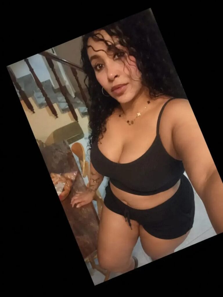 Espe, 44 años - Escort en España y Francia
